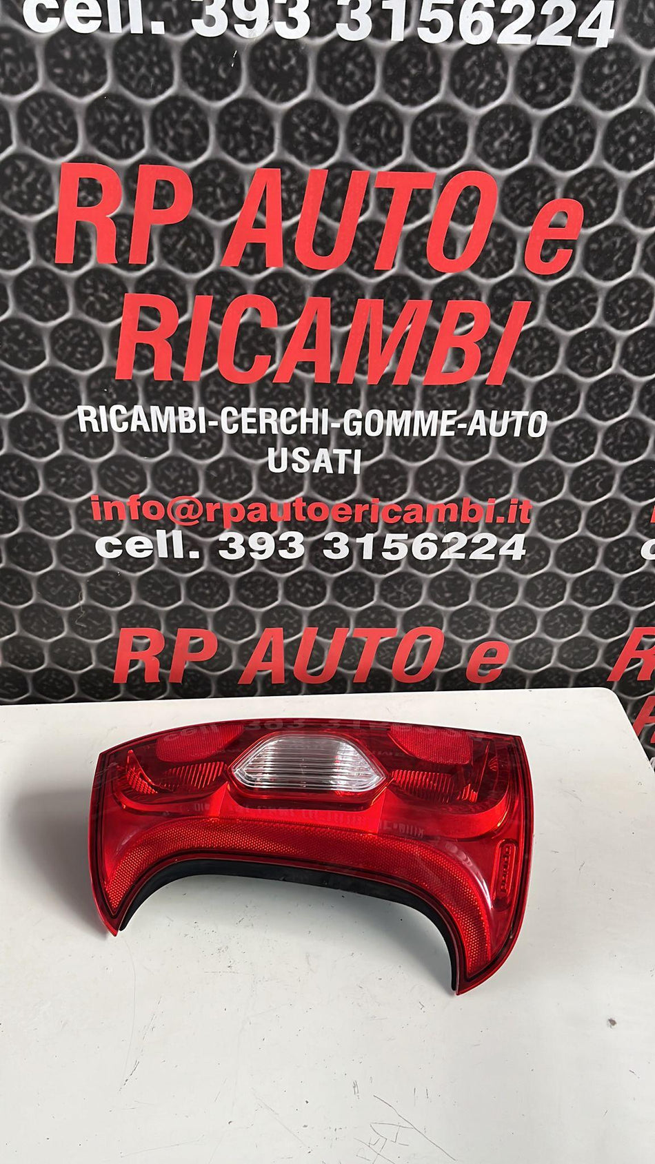 Fanale posteriore SX a LED integrato nel portellone FIAT Panda 3° Serie