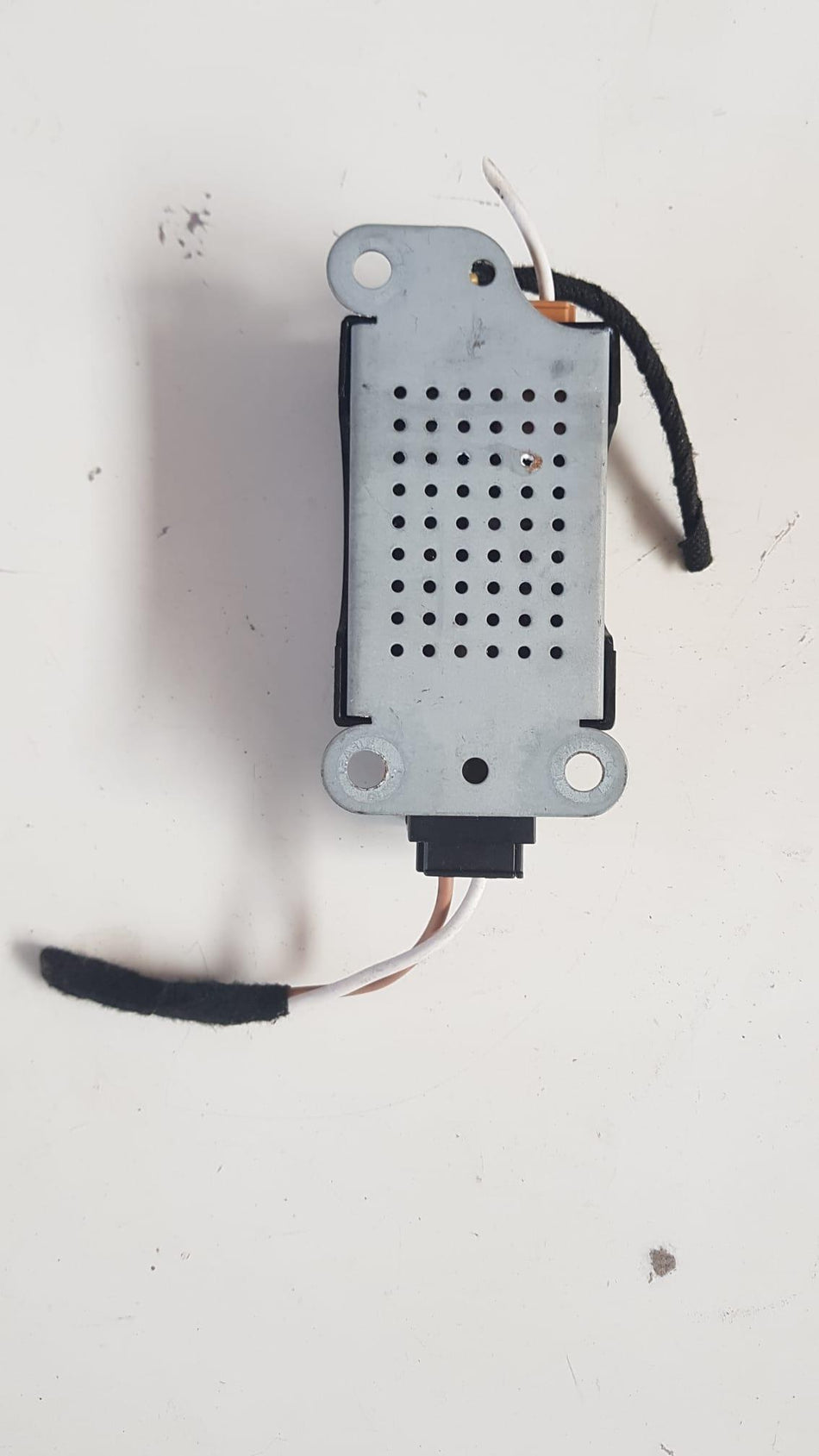 Amplificatore Antenna VOLKSWAGEN Golf 6 Plus (08>12)