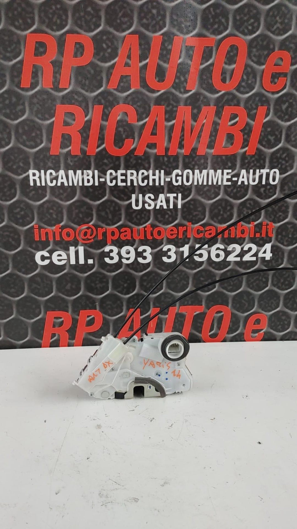 Meccanismo di blocco porta ant. dx TOYOTA Yaris Serie (14>16)