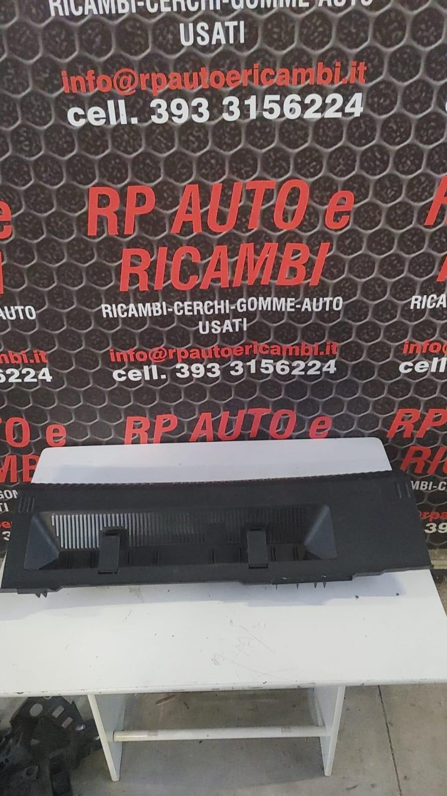 Pannello Battivaligia VOLKSWAGEN Polo 5° Serie