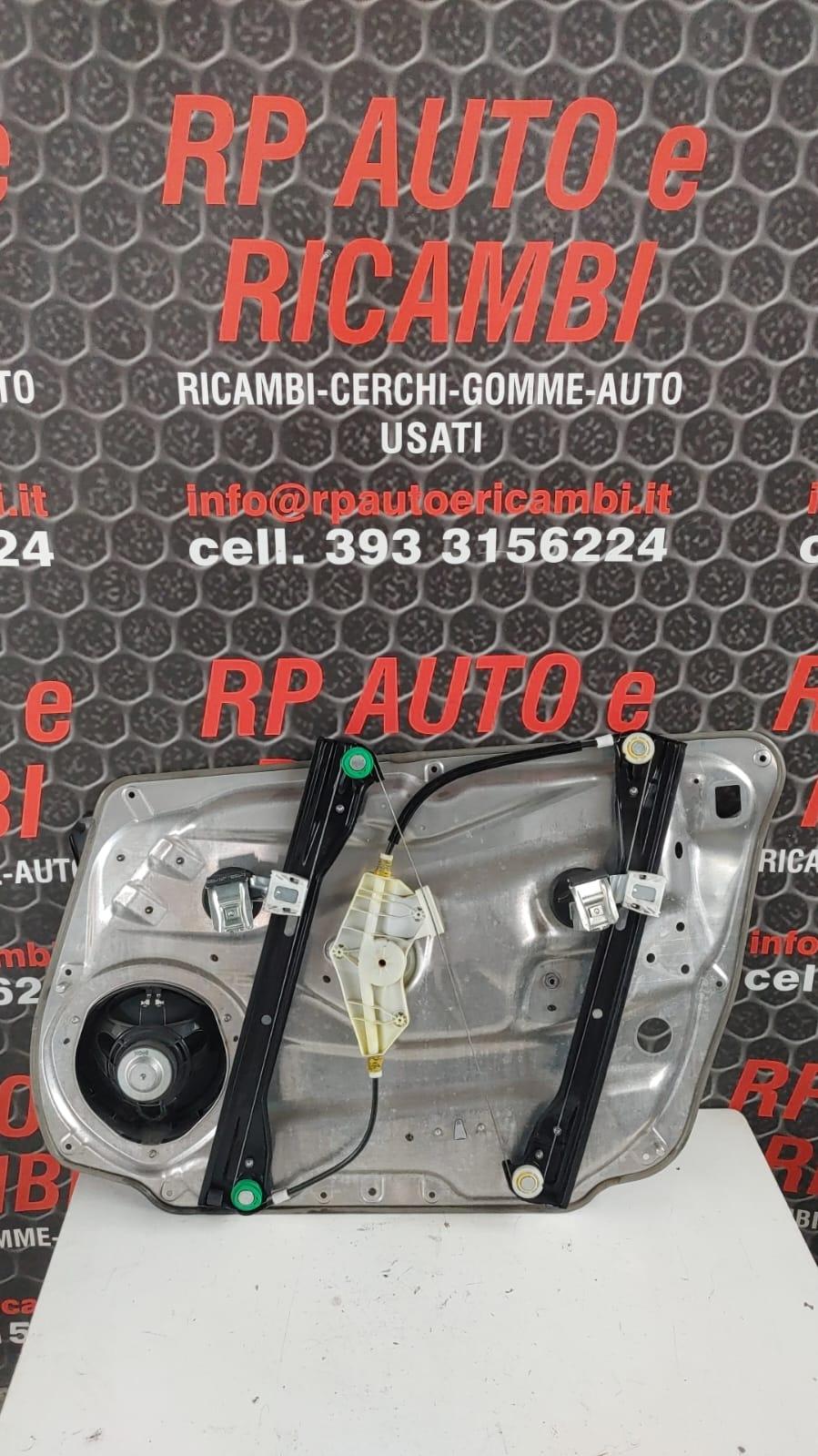 Meccanismo alzavetro Ant. SX MERCEDES Classe C S. Wagon W204