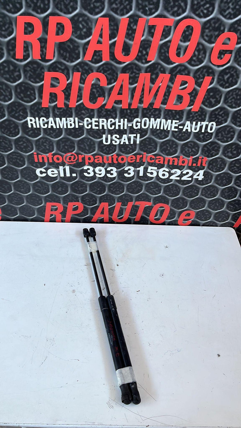 Pistoncini cofano Post. JAGUAR XE Serie (X760) (15>)