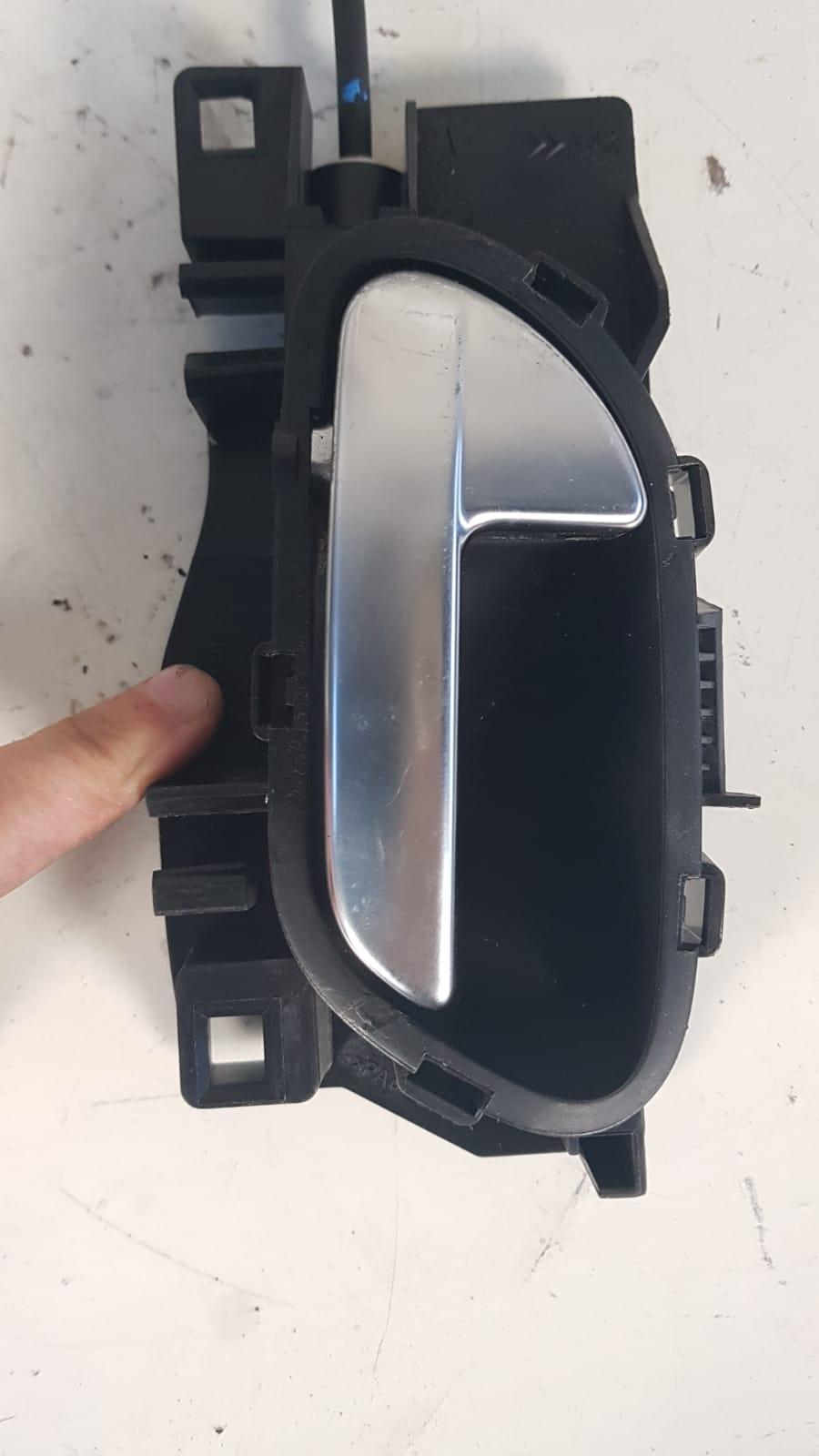 Serratura Anteriore Sinistra CITROEN DS3 Cabrio (13>)