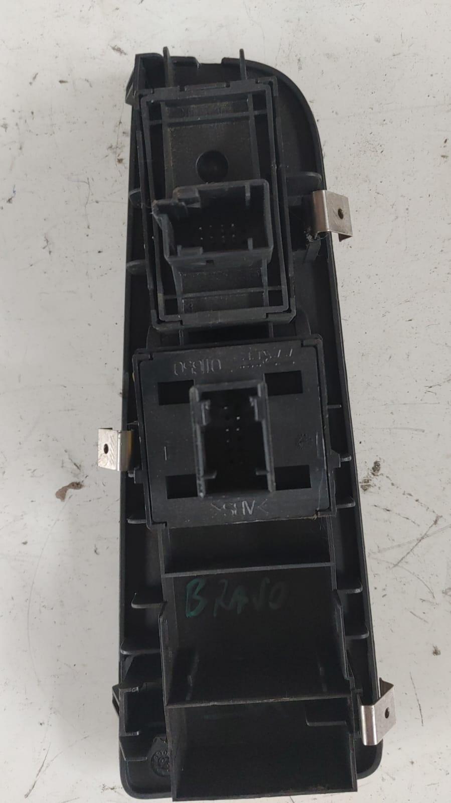 Pulsantiera Anteriore Sinistra FIAT Bravo 2° Serie