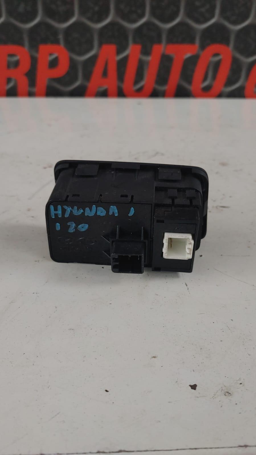 Interruttore comando luci HYUNDAI i20 2° Serie