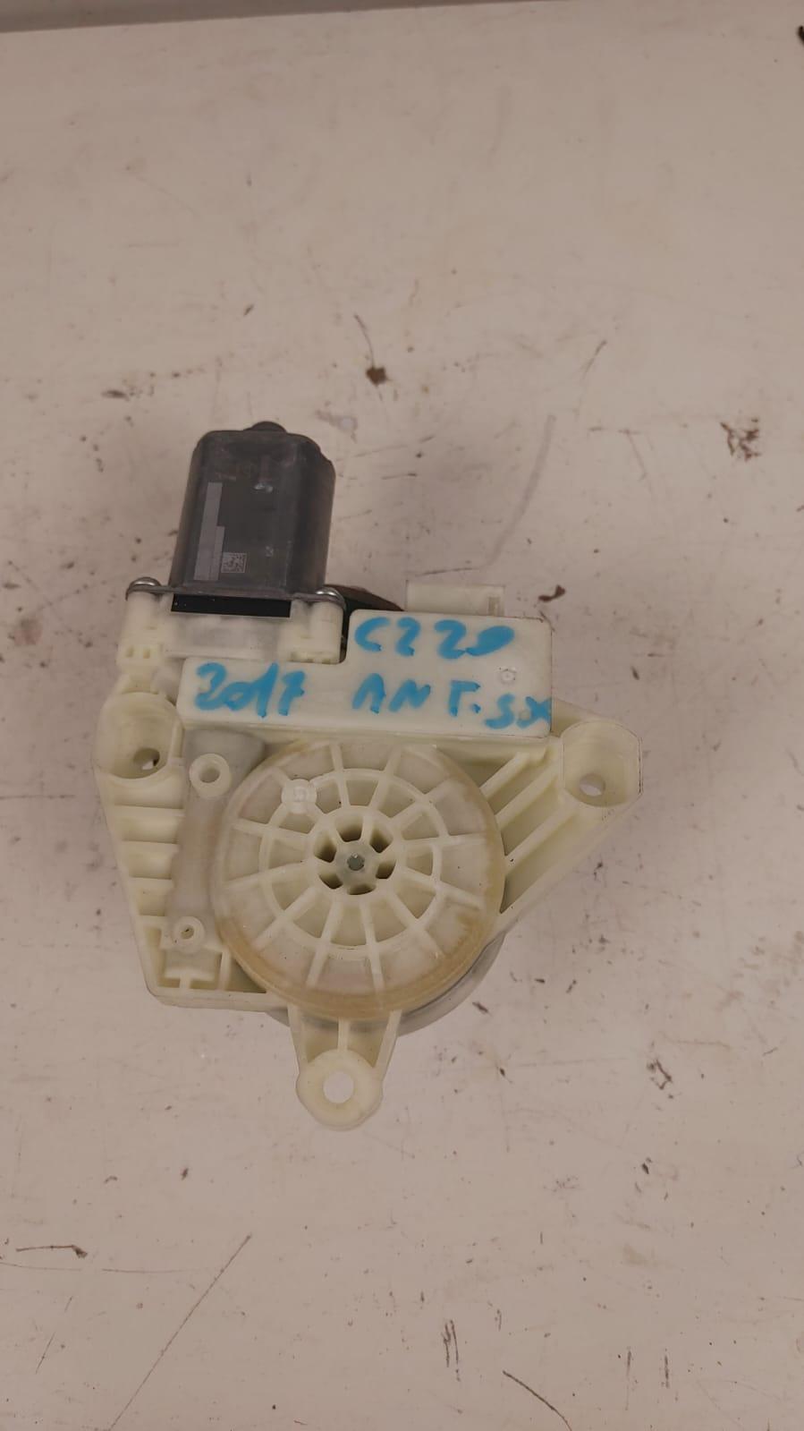 Motorino Alzavetro Anteriore Sinistro MERCEDES Classe C (W205) (2013-)