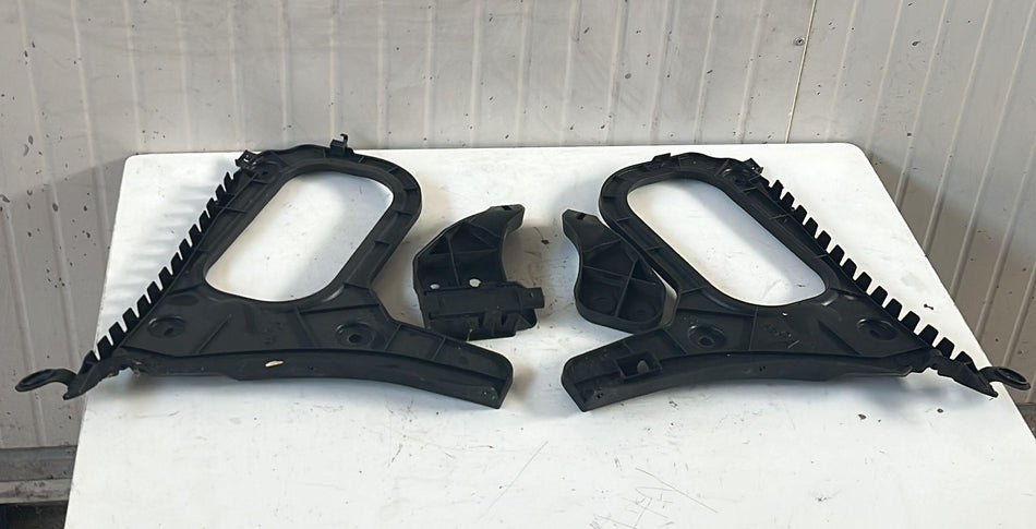 Supporti paraurti posteriore AUDI A3 Cabriolet Serie (8V7, 8VE) (13>)