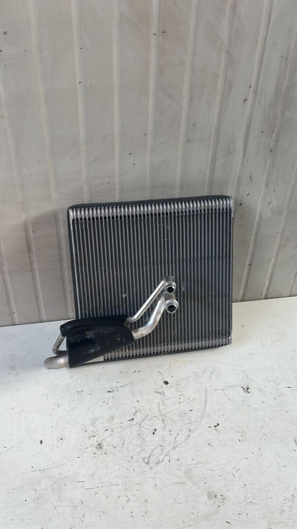 Condensatore aria AUDI A3 Cabriolet Serie (8V7, 8VE) (13>)