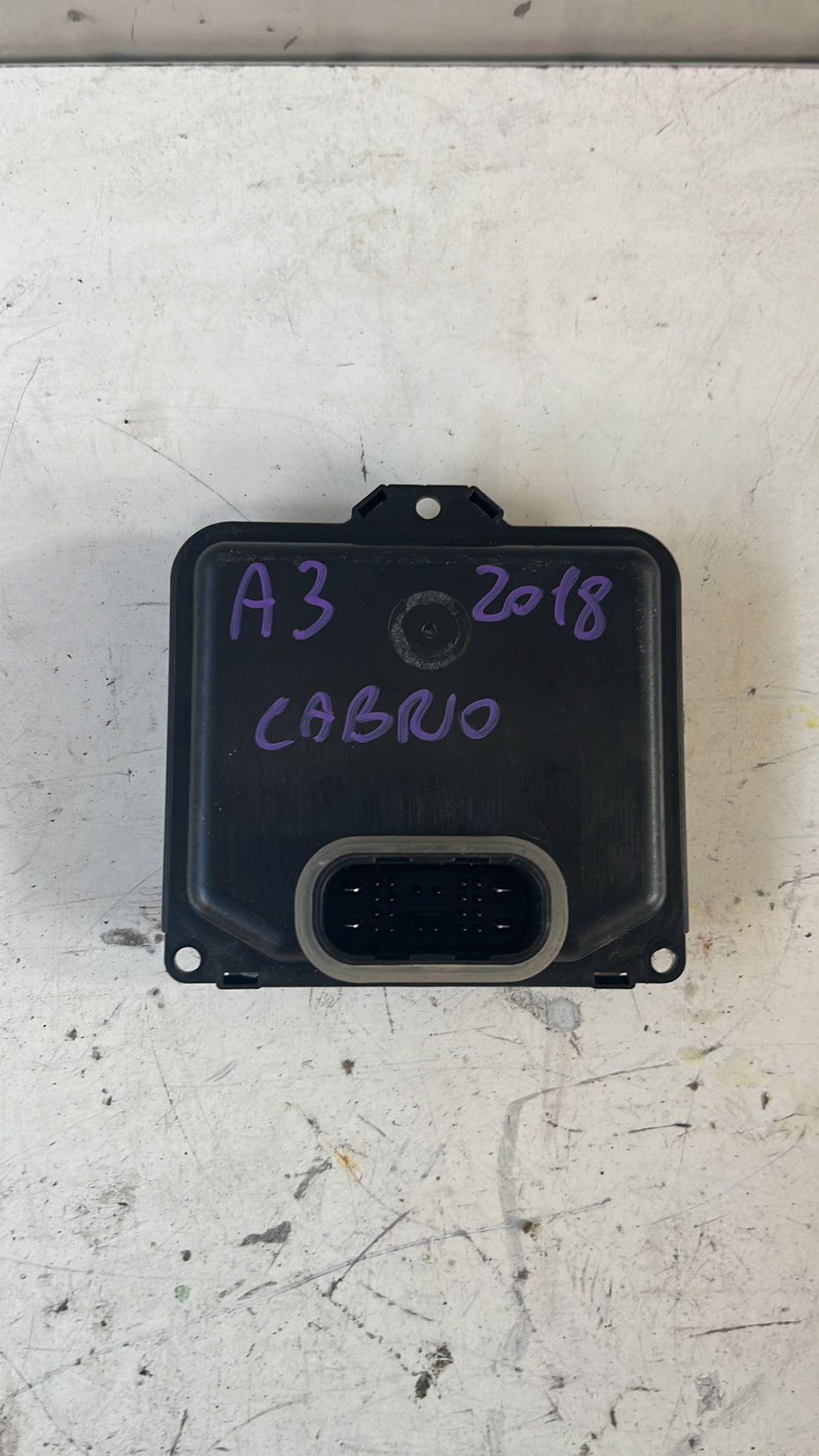 Centralina regolazione di illuminazione AUDI A3 Cabriolet Serie (8V7, 8VE) (13>)