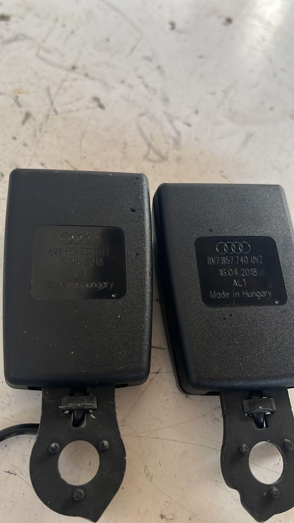 Aggancio cintura di sicurezza posteriore AUDI A3 Cabriolet Serie (8V7, 8VE) (13>)