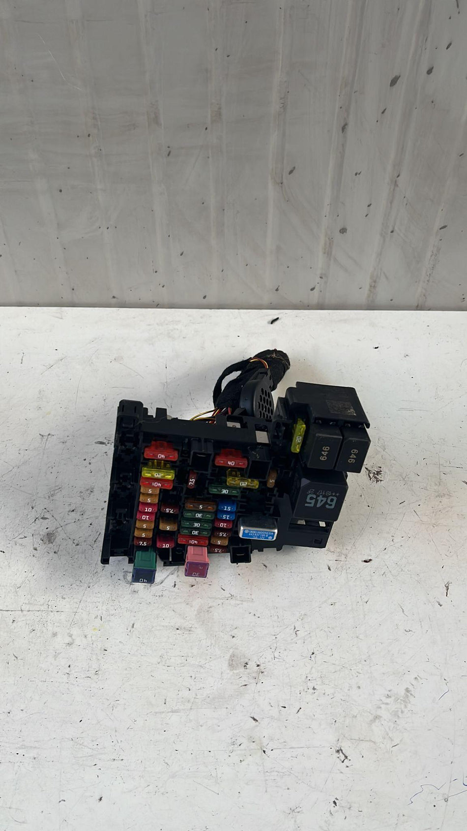 box contenitore porta fusibili AUDI A3 Cabriolet Serie (8V7, 8VE) (13>)