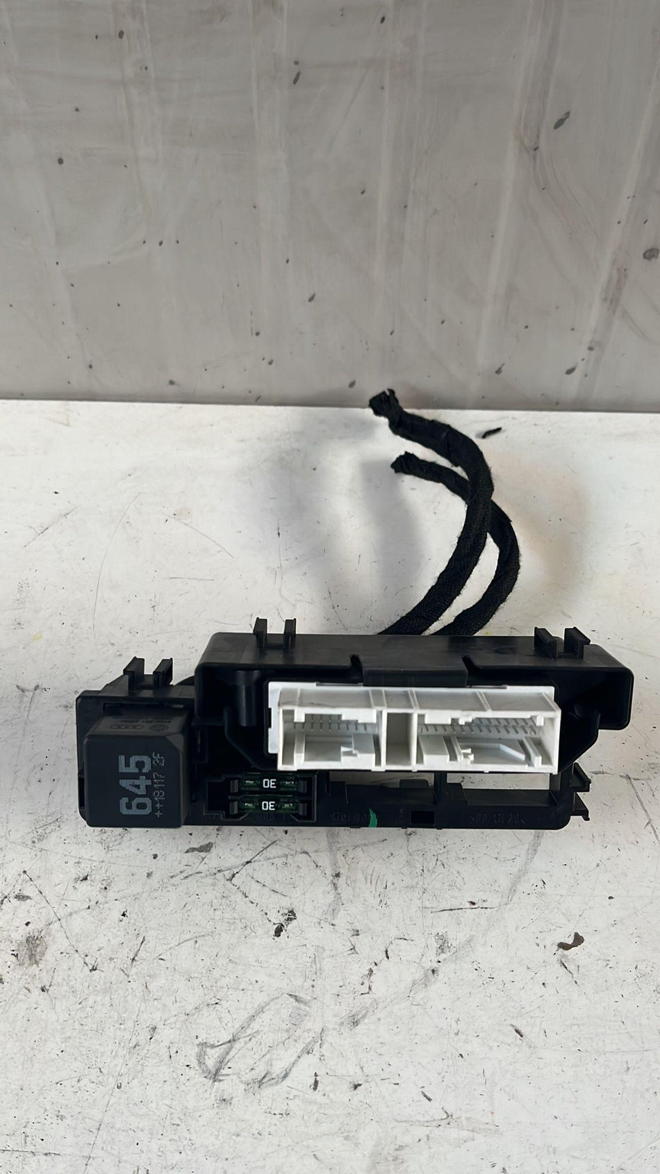 box contenitore porta fusibili AUDI A3 Cabriolet Serie (8V7, 8VE) (13>)