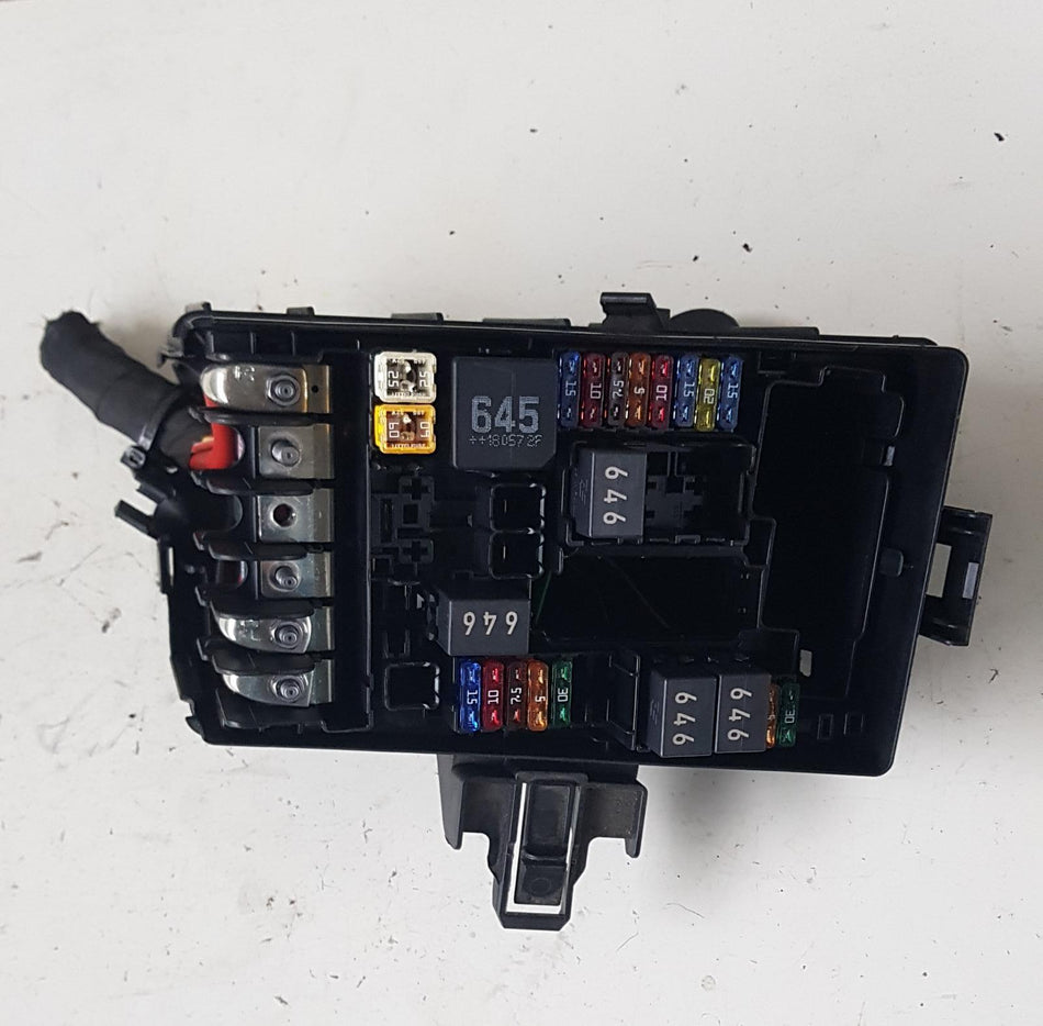 box contenitore porta fusibili SKODA Octavia S.Wagon 5° Serie (5E5) (16>20)