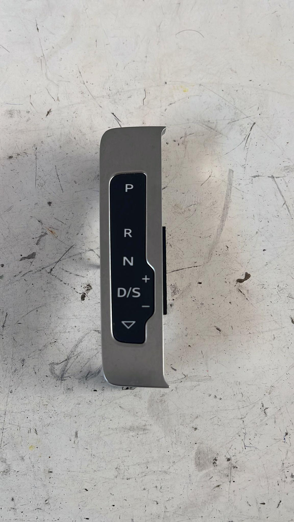 Cornice leva cambio AUDI A3 Cabriolet Serie (8V7, 8VE) (13>)