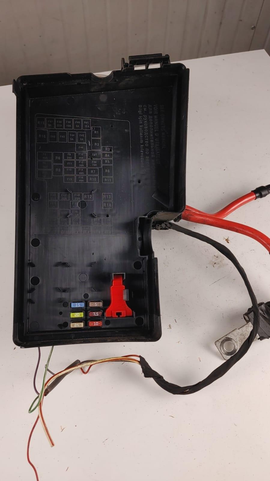 Centralina batteria VOLVO V40 Serie (16>)