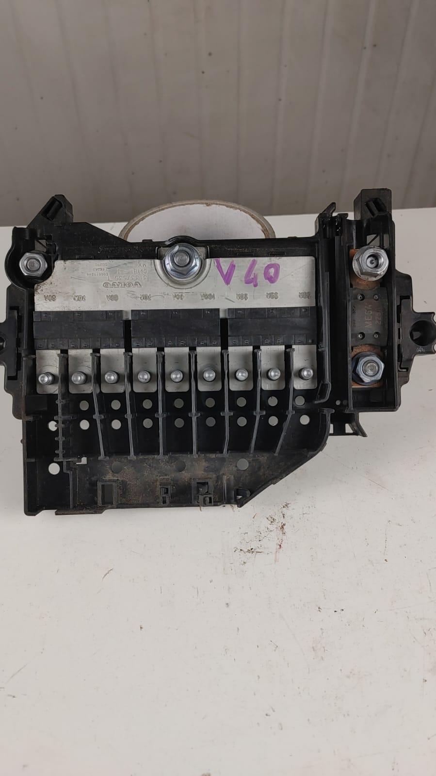 box contenitore porta fusibili VOLVO V40 Serie (16>)