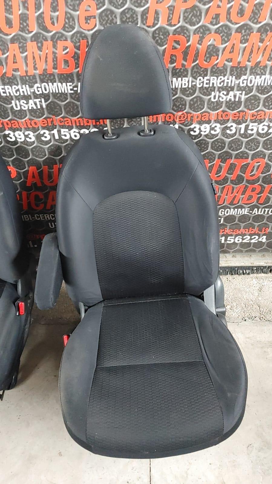 Sedili NISSAN Micra 7° Serie