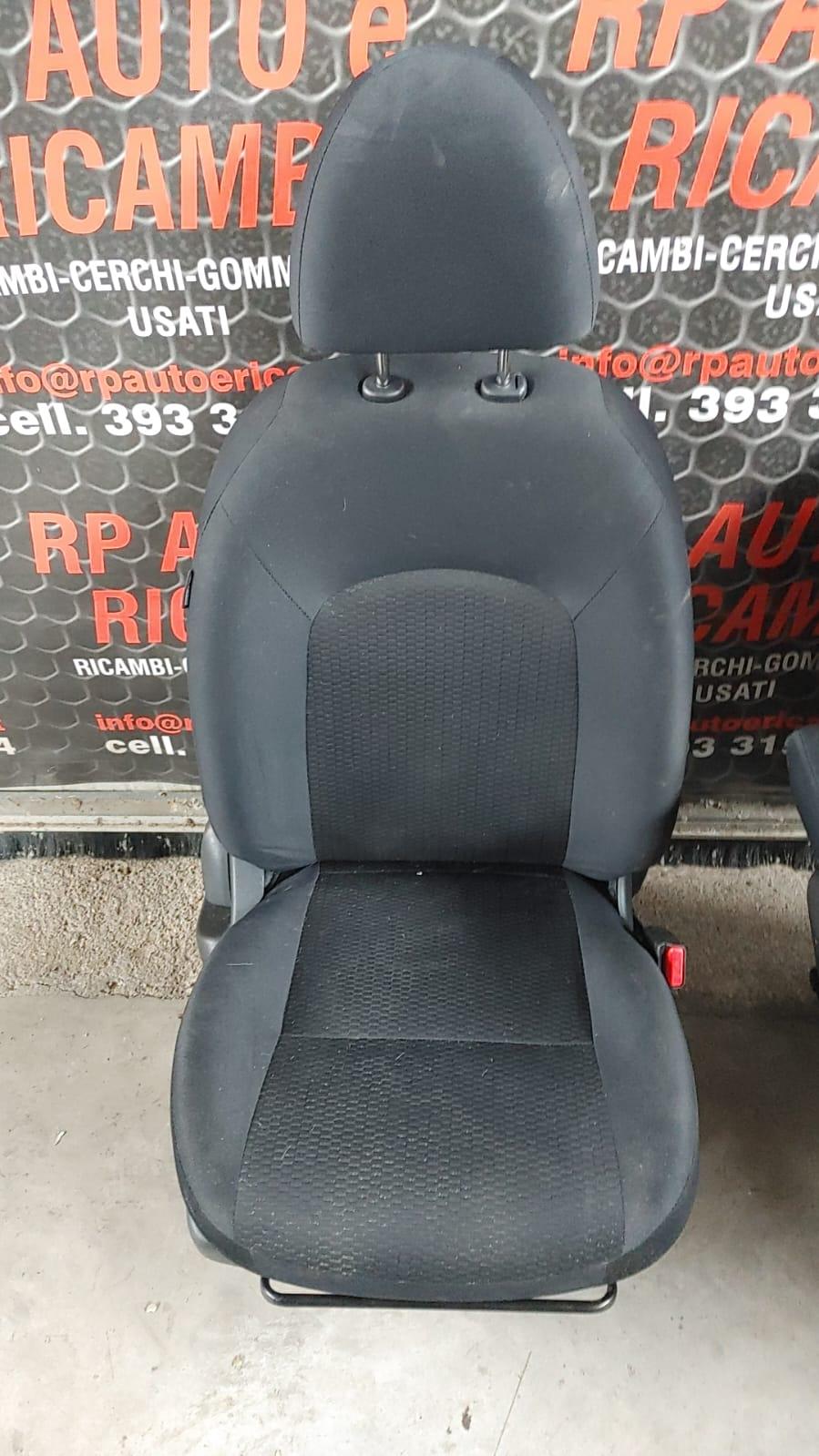 Sedili NISSAN Micra 7° Serie