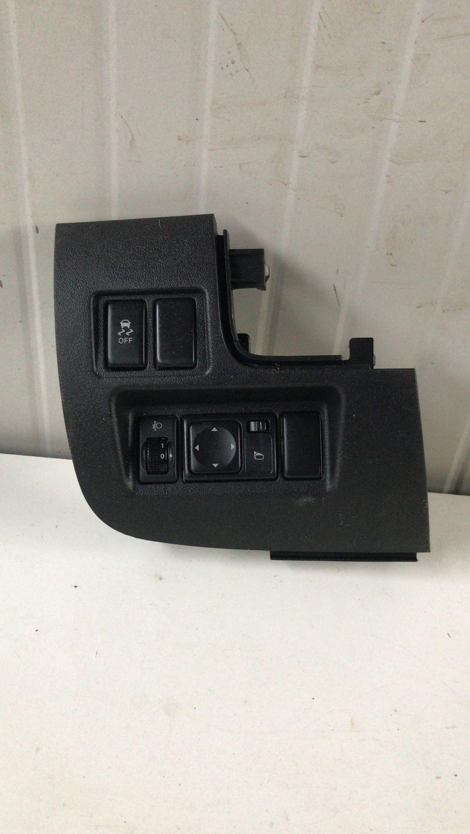 Interruttore multiplo NISSAN Micra 7° Serie