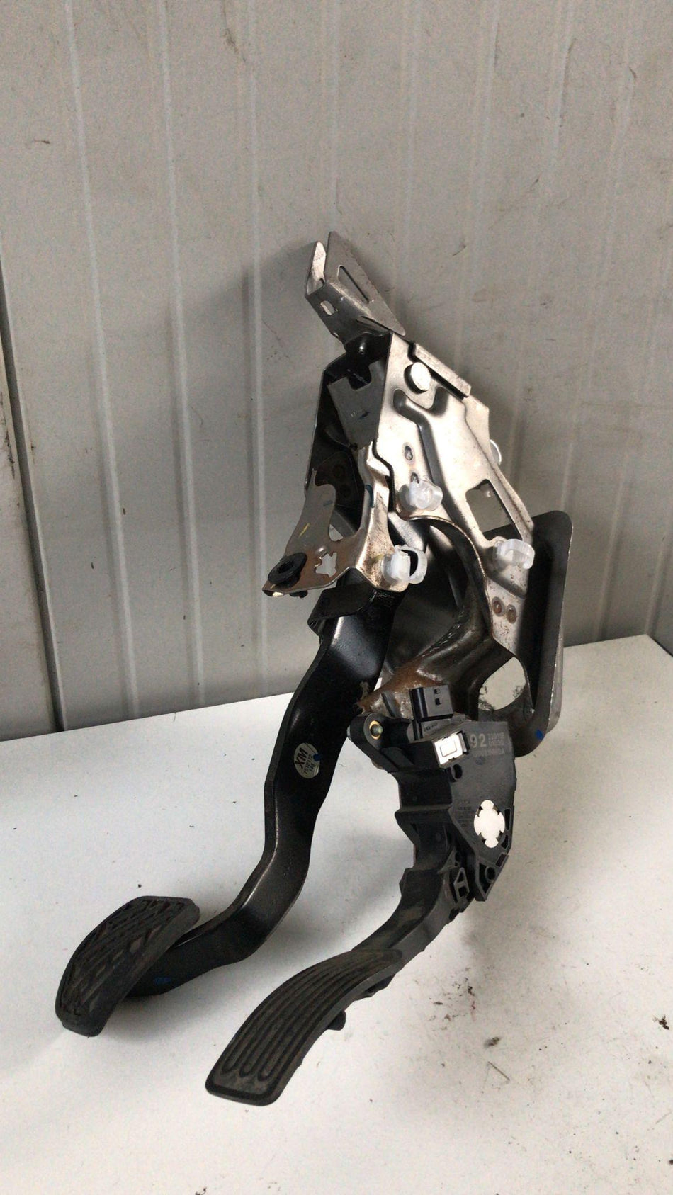 Pedaliera freno e acceleratore  cambio manuale NISSAN Micra 7° Serie