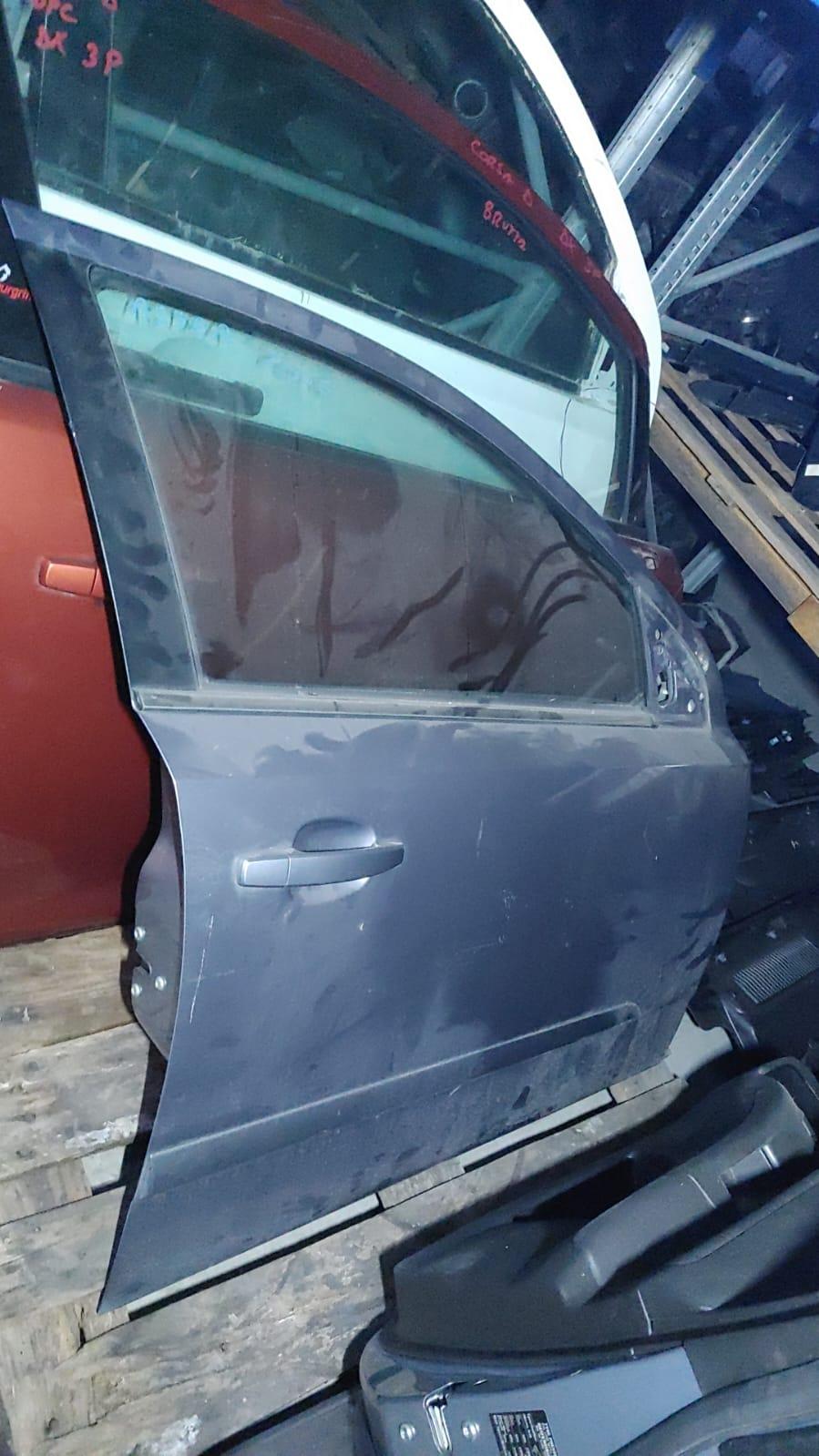 Portiera anteriore Destra OPEL Astra H Berlina