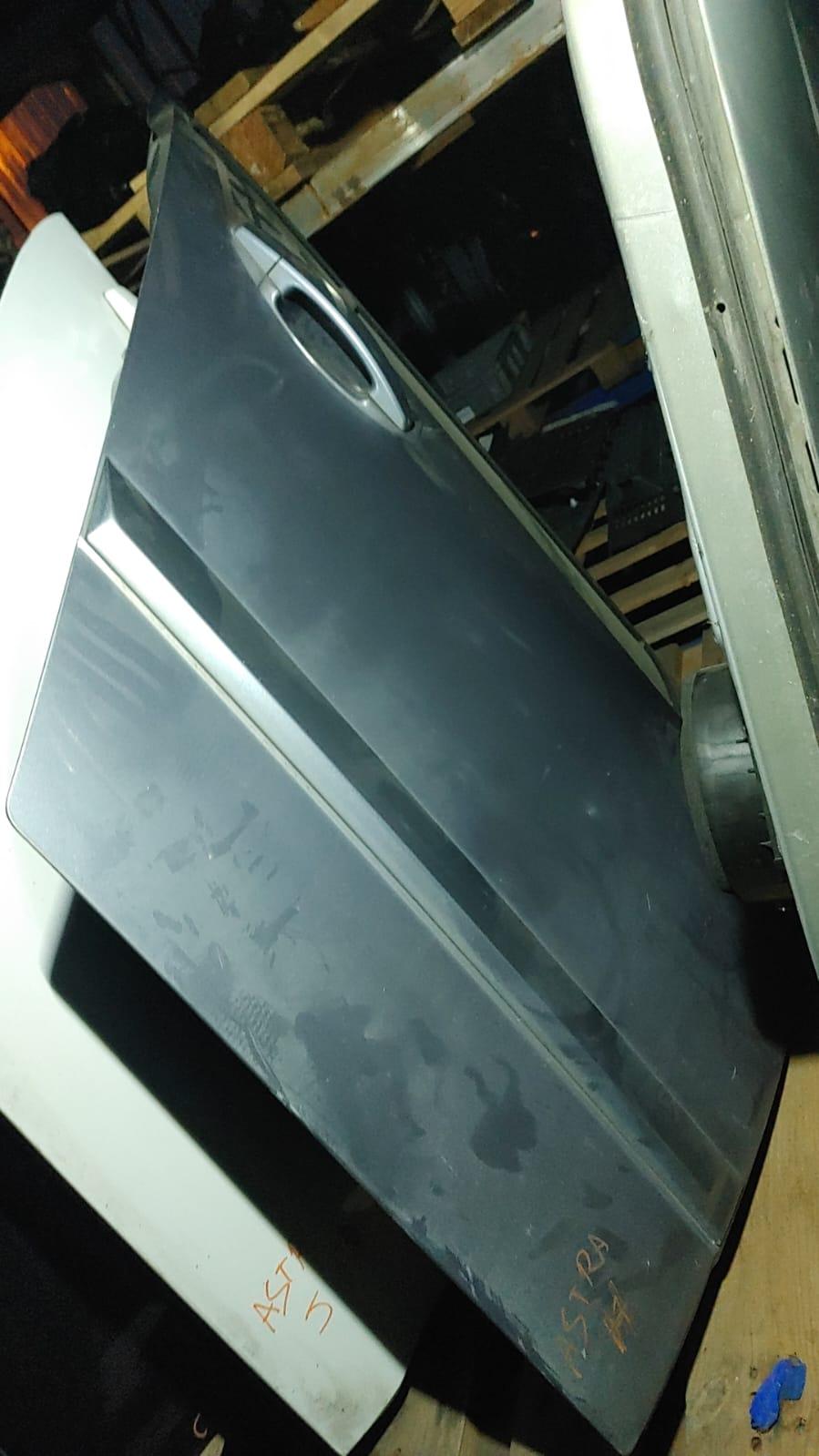 Portiera Posteriore Destra OPEL Astra H Berlina