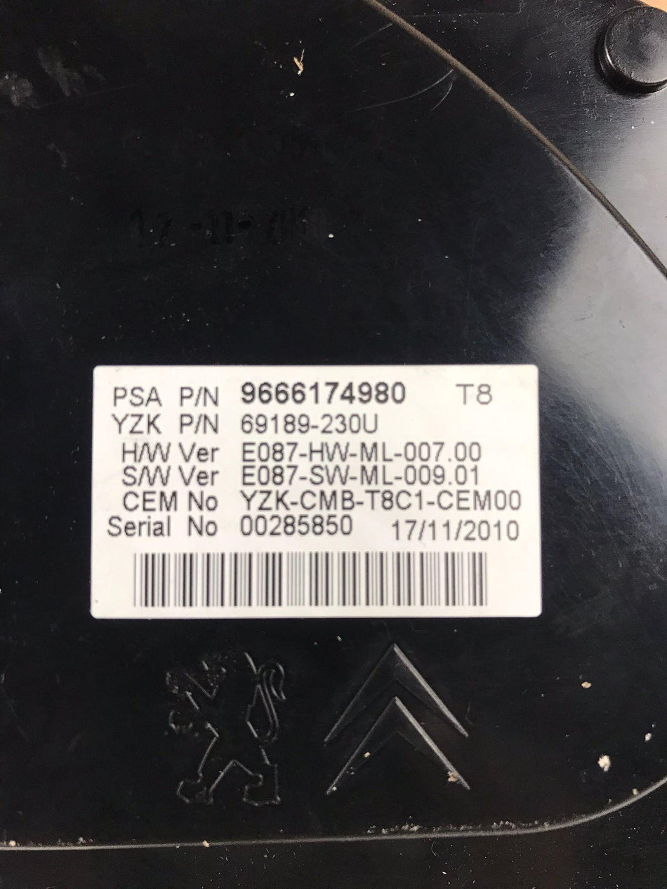 Quadro Strumenti PEUGEOT 3008 Serie (16>23)