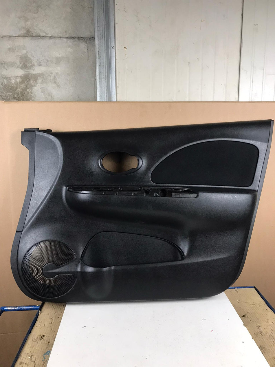 Pannello anteriore destro NISSAN Micra 7° Serie