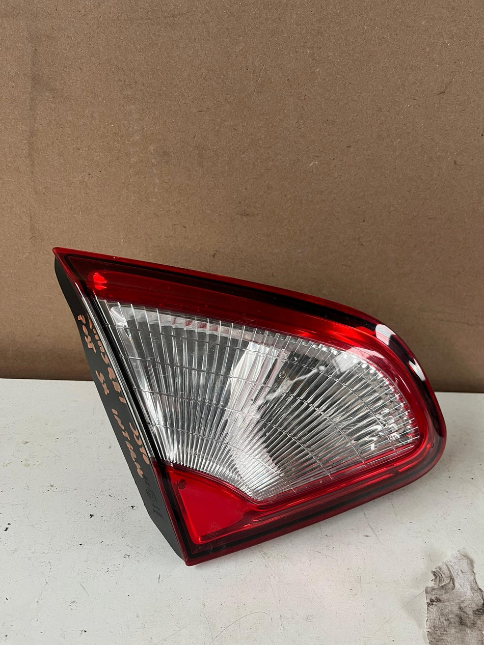 Fanale posteriore SX a LED integrato nel portellone NISSAN Qashqai +2 (JJ10) (07>18)