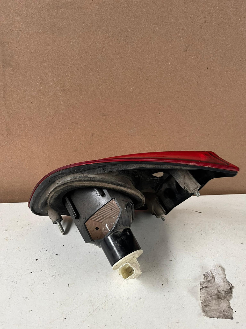 Fanale posteriore SX a LED integrato nel portellone NISSAN Qashqai +2 (JJ10) (07>18)