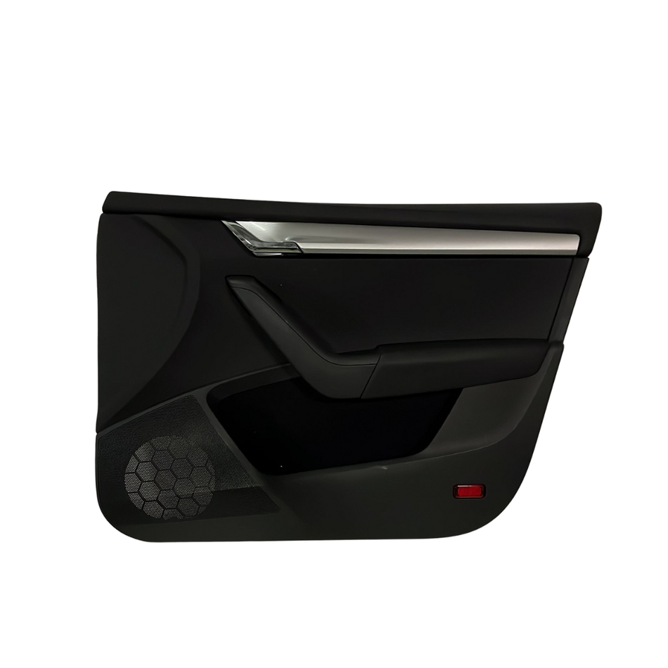 Pannello anteriore destro SKODA Octavia S.Wagon 5° Serie (5E5) (16>20)