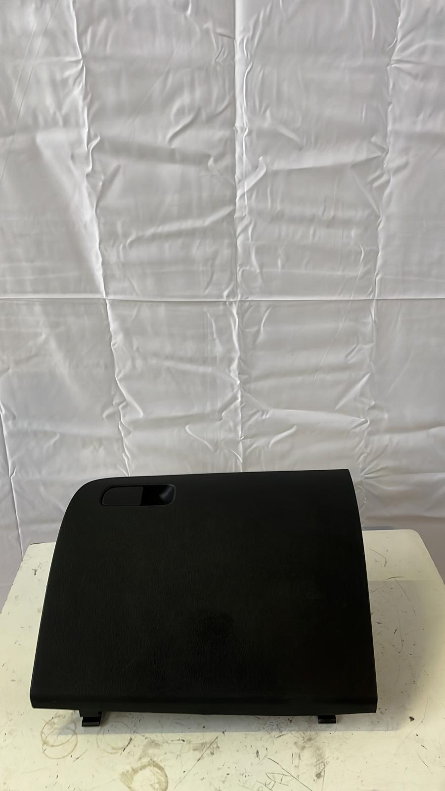 Cassetto porta oggetti SKODA Octavia S.Wagon 5° Serie (5E5) (16>20)