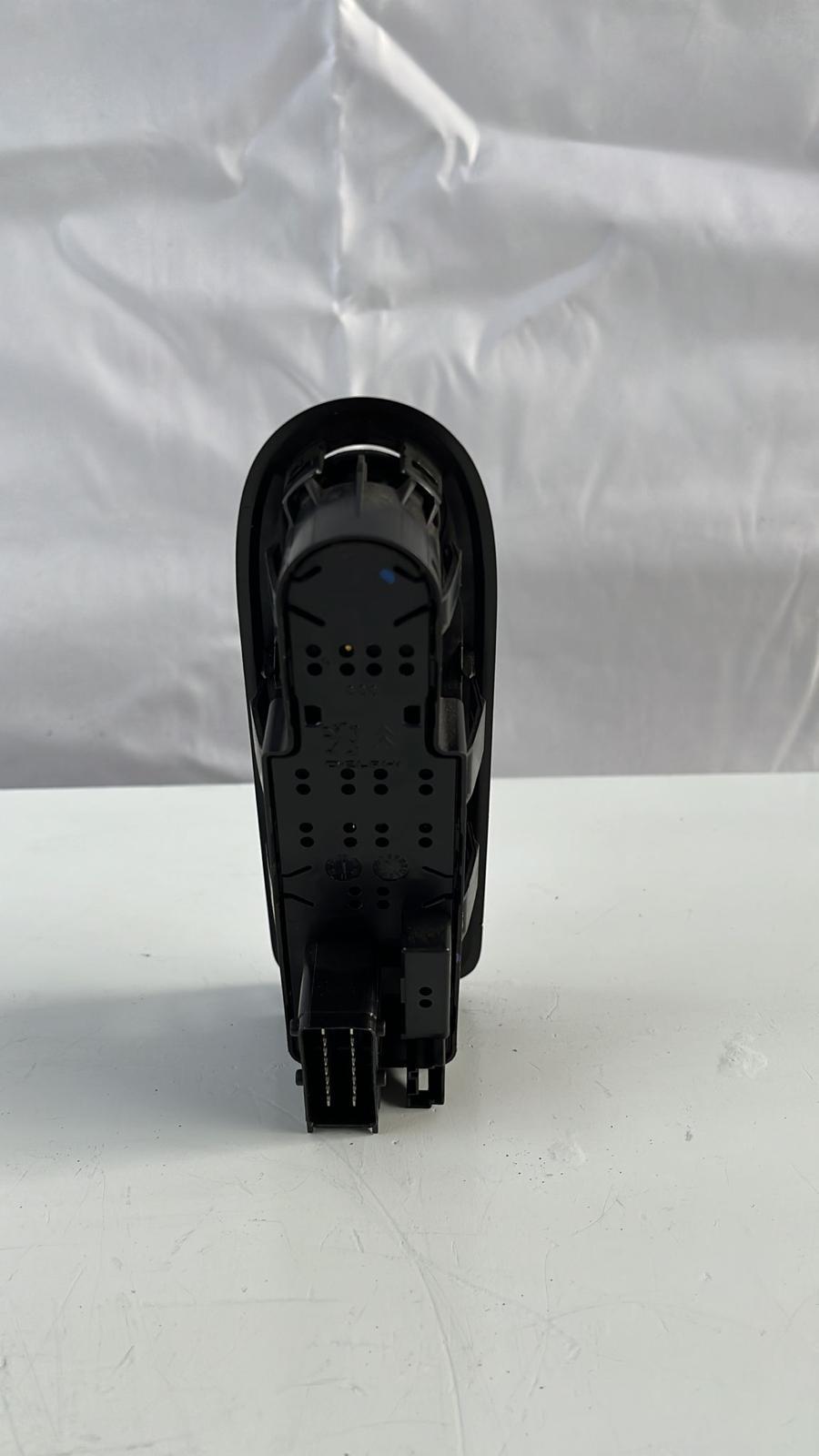 Pulsantiera Anteriore Sinistra CITROEN C3 Serie (09>15)