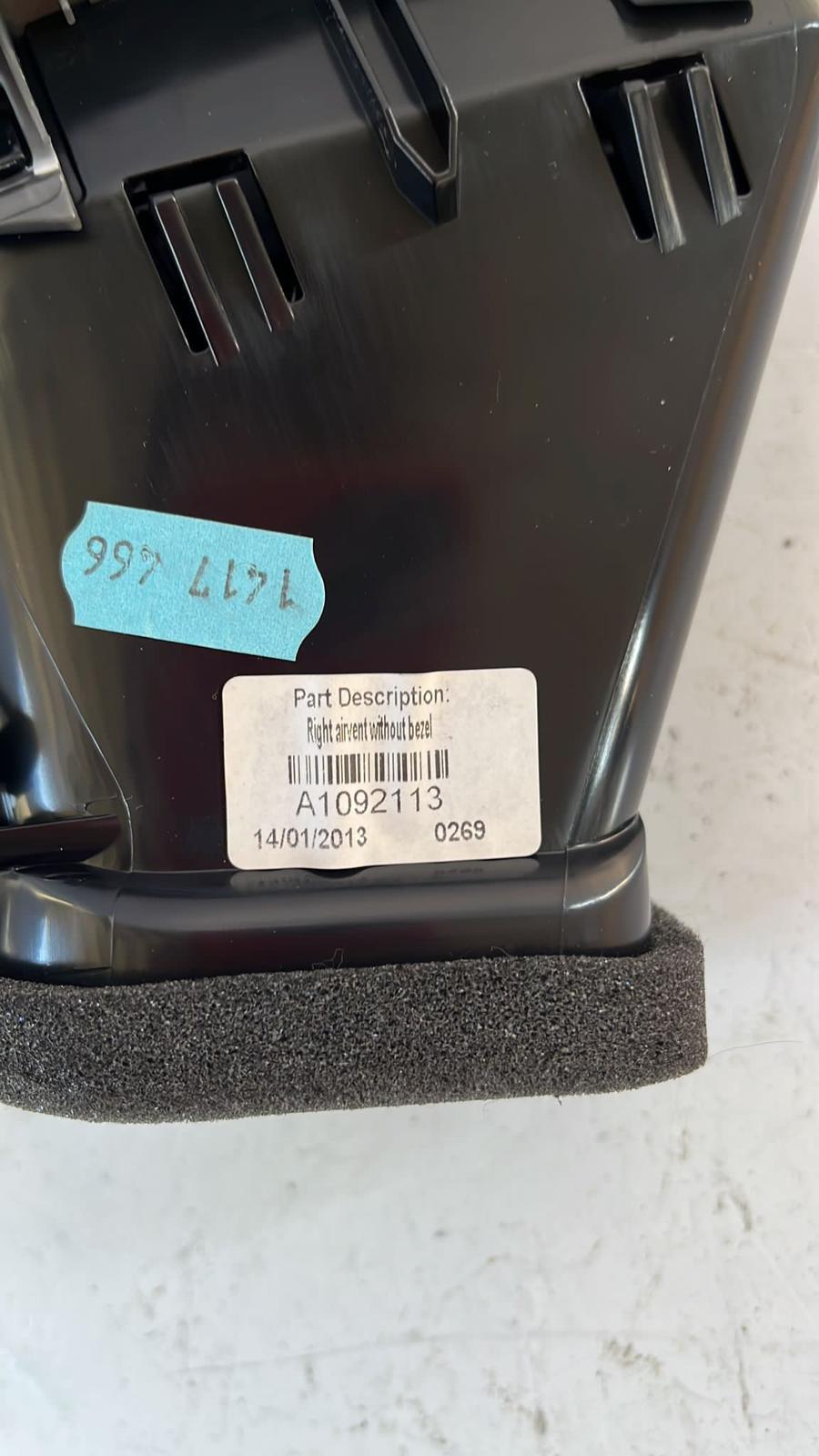 Bocchetta aria cruscotto DX CITROEN C3 Serie (16>)