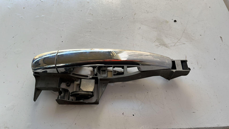 Maniglia esterna Posteriore Sinistra CITROEN C3 Serie (16>)