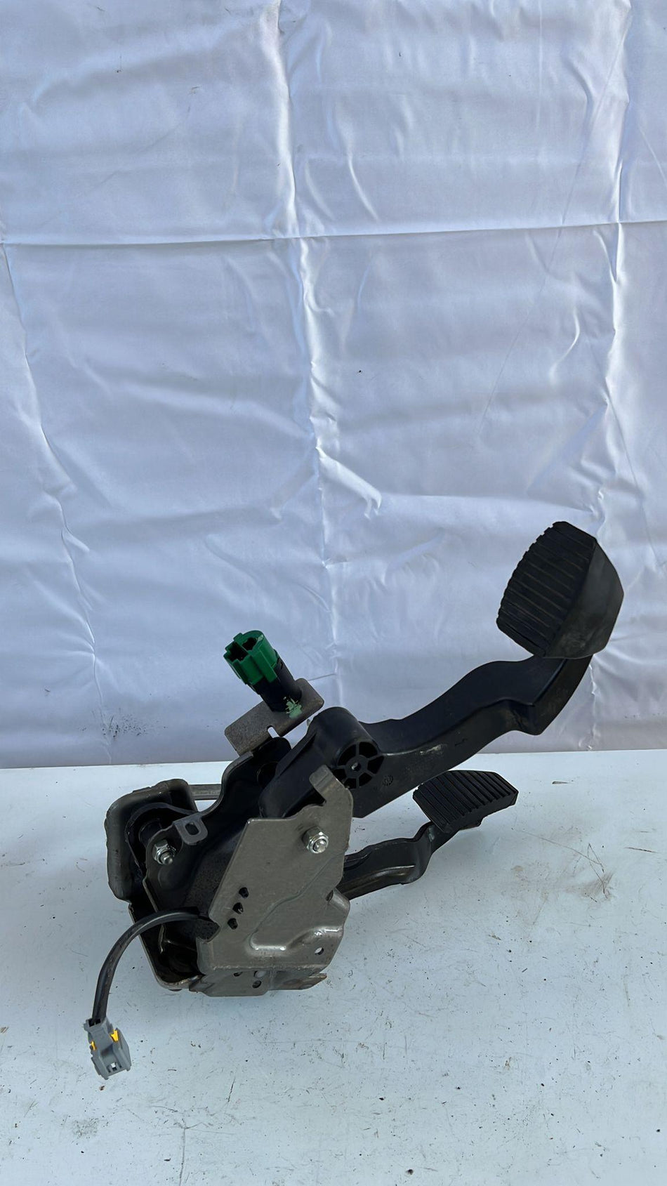 Pedaliera Freno + frizione CITROEN C3 Serie (16>)