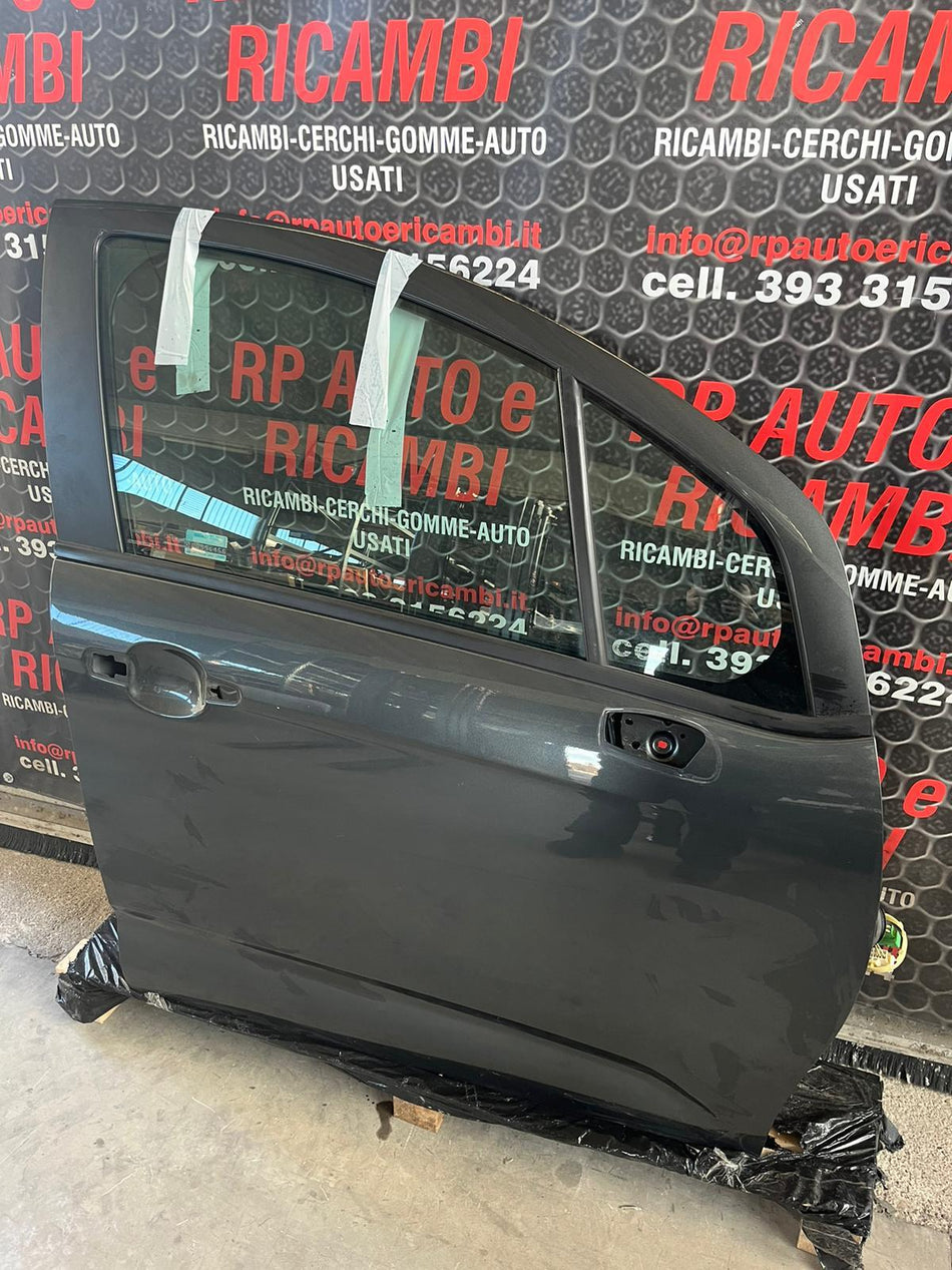 Portiera anteriore Destra CITROEN C3 Serie (16>)