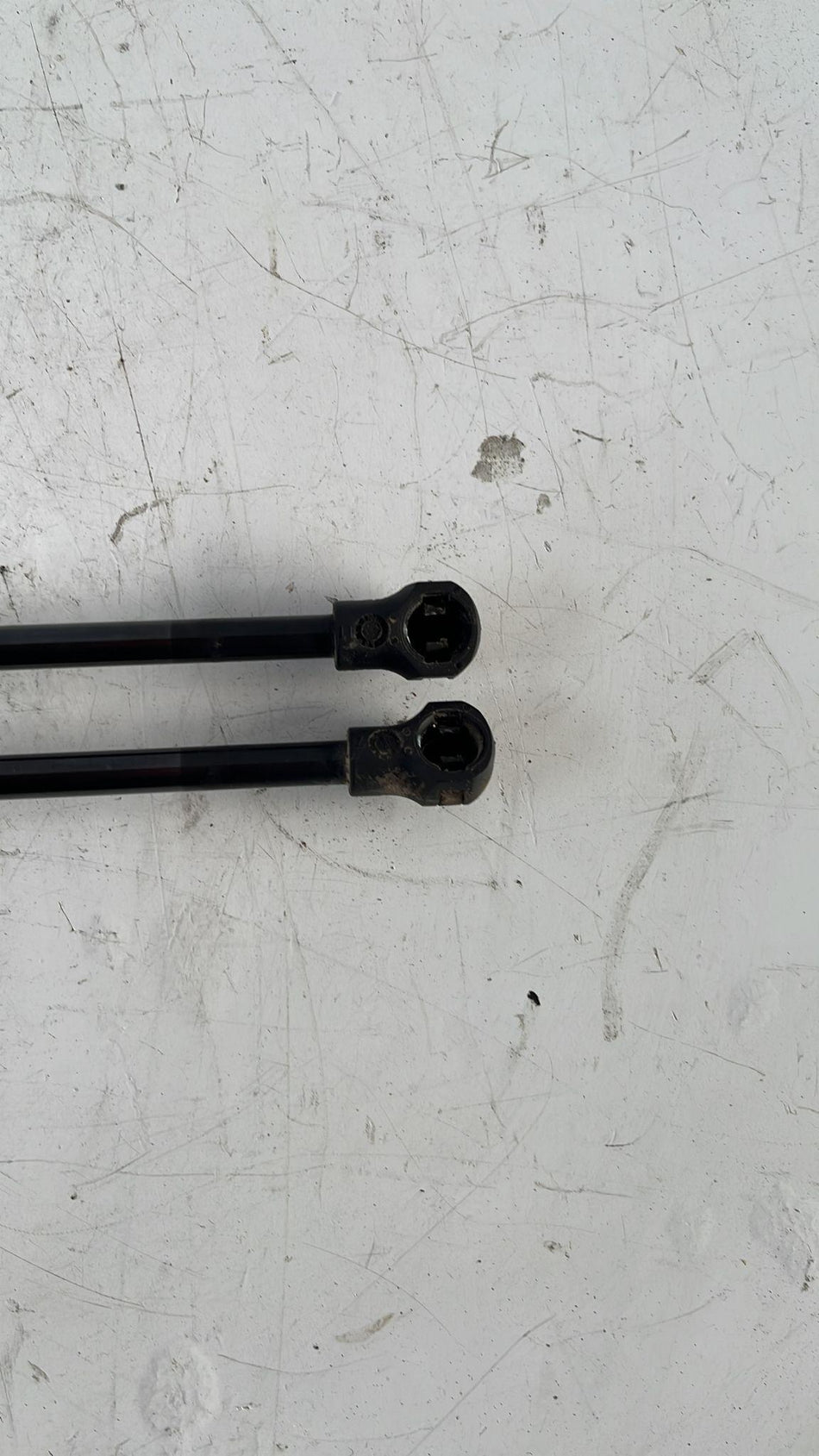Pistoncini cofano Post. CITROEN C3 Serie (16>)