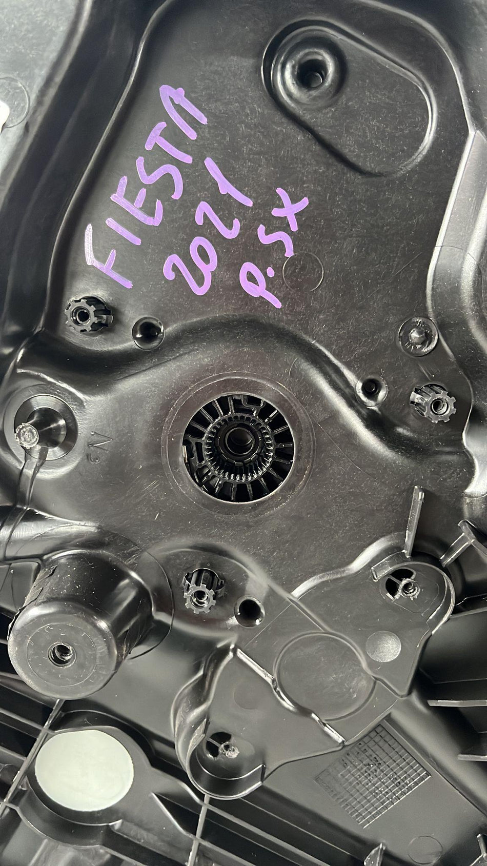 Meccanismo alzavetro Post. SX FORD Fiesta 7° Serie