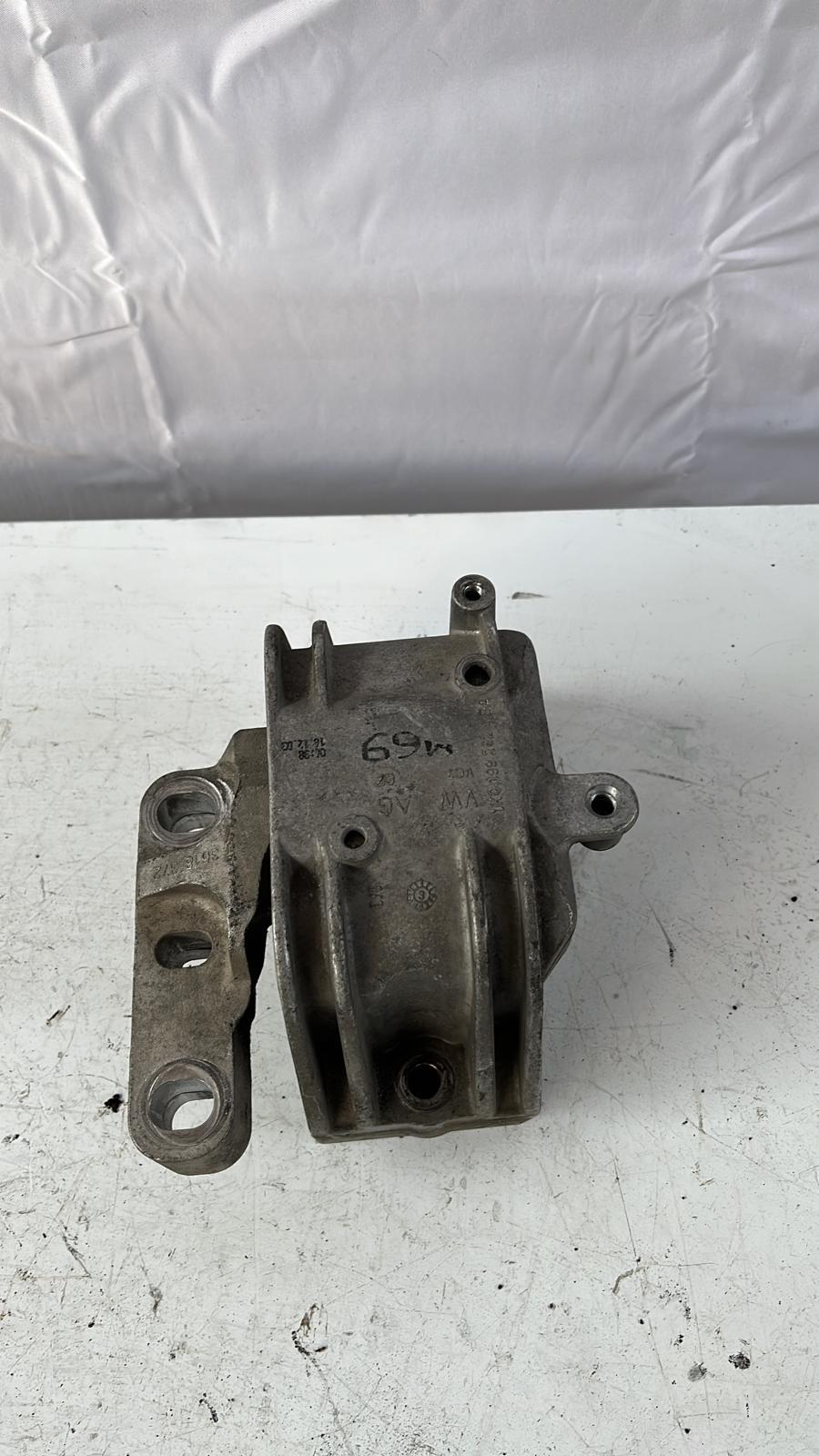Supporto motore VOLKSWAGEN Touran 1° Serie
