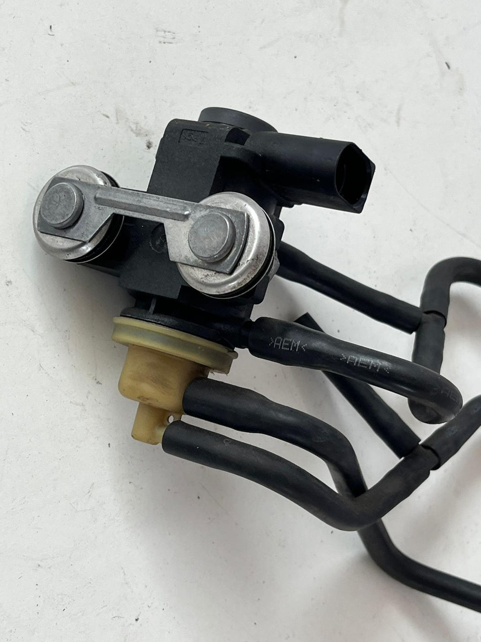 Valvola di regolazione pressione del carburante VOLKSWAGEN Polo 5° Serie