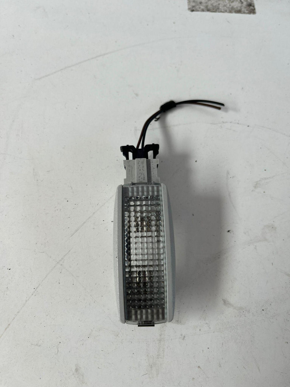 Luce di cortesia anteriore VOLKSWAGEN Polo 5° Serie