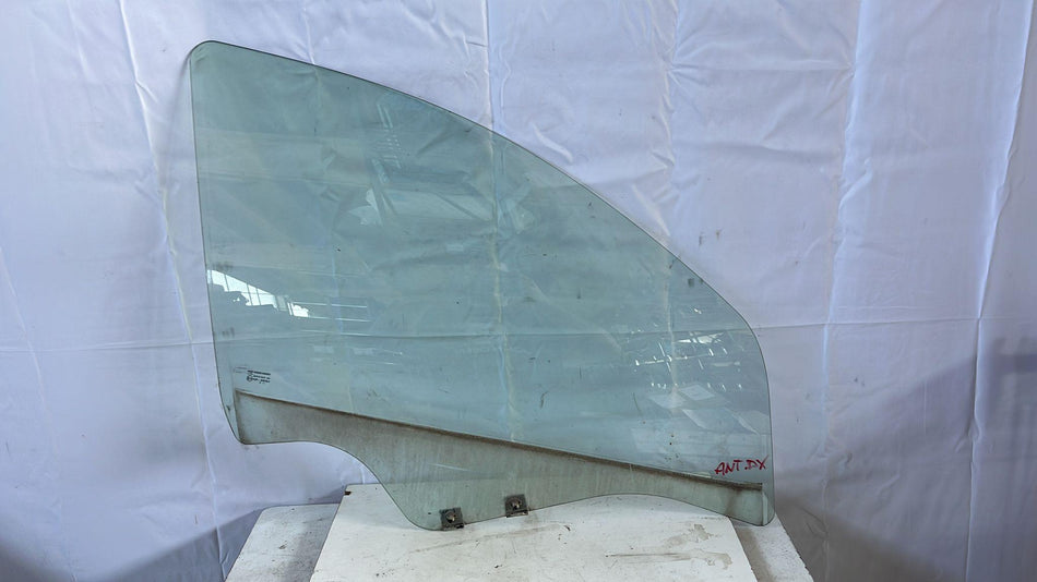 Vetro scendente anteriore destro DACIA Sandero 1° Serie