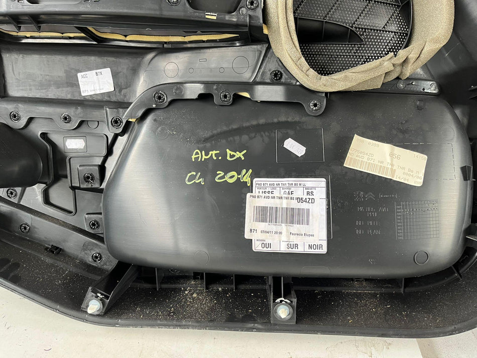 Pannello anteriore destro CITROEN C4 2° Serie
