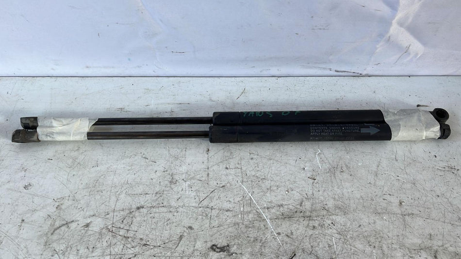 Pistoncini cofano Post. TOYOTA Yaris Serie (05>08)