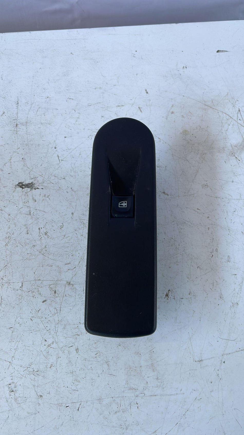 Pulsantiera Anteriore Destra RENAULT Clio Grandtour (13>)