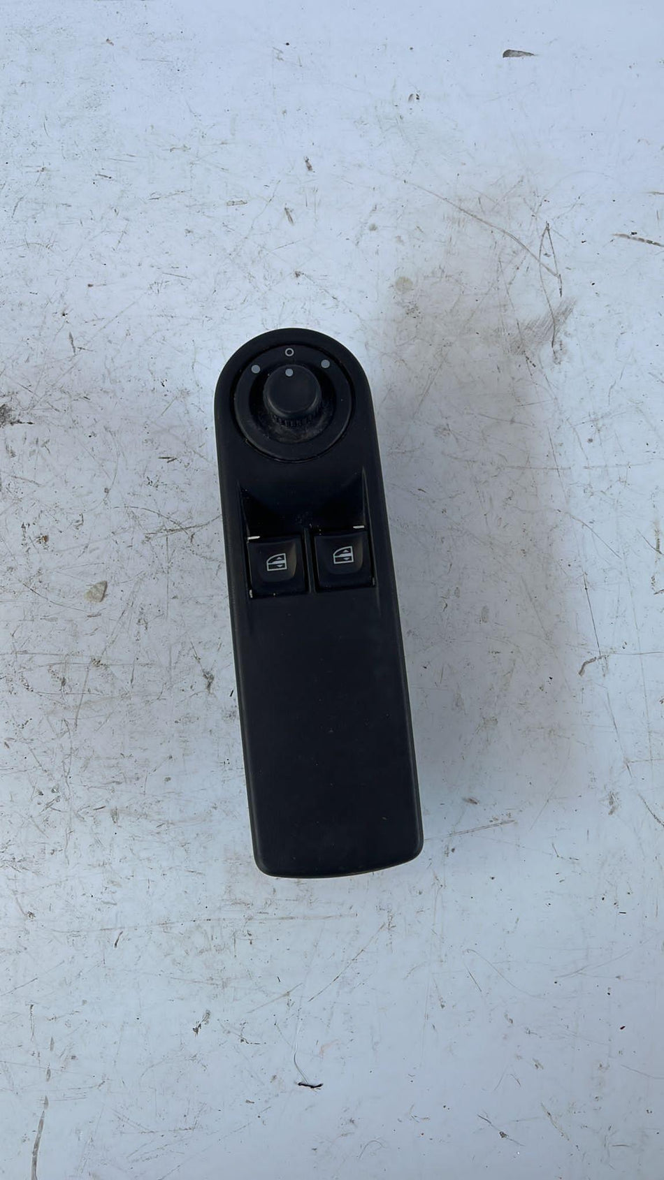 Pulsantiera Anteriore Sinistra RENAULT Clio Serie IV (12>19)