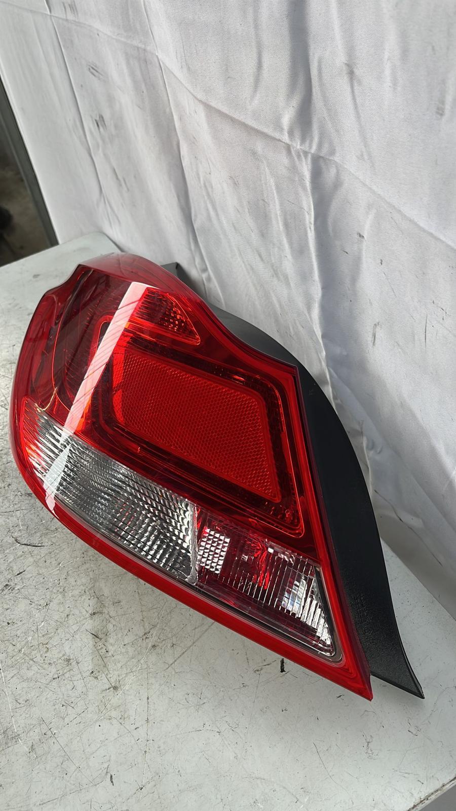 Stop fanale Posteriore Sinistro OPEL Insignia Berlina