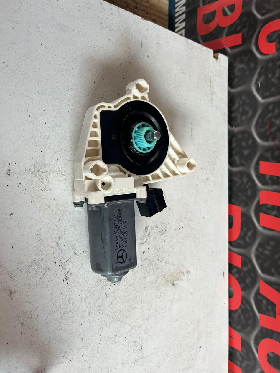 Motorino Alzavetro posteriore destra MERCEDES Classe B W245 1° Serie
