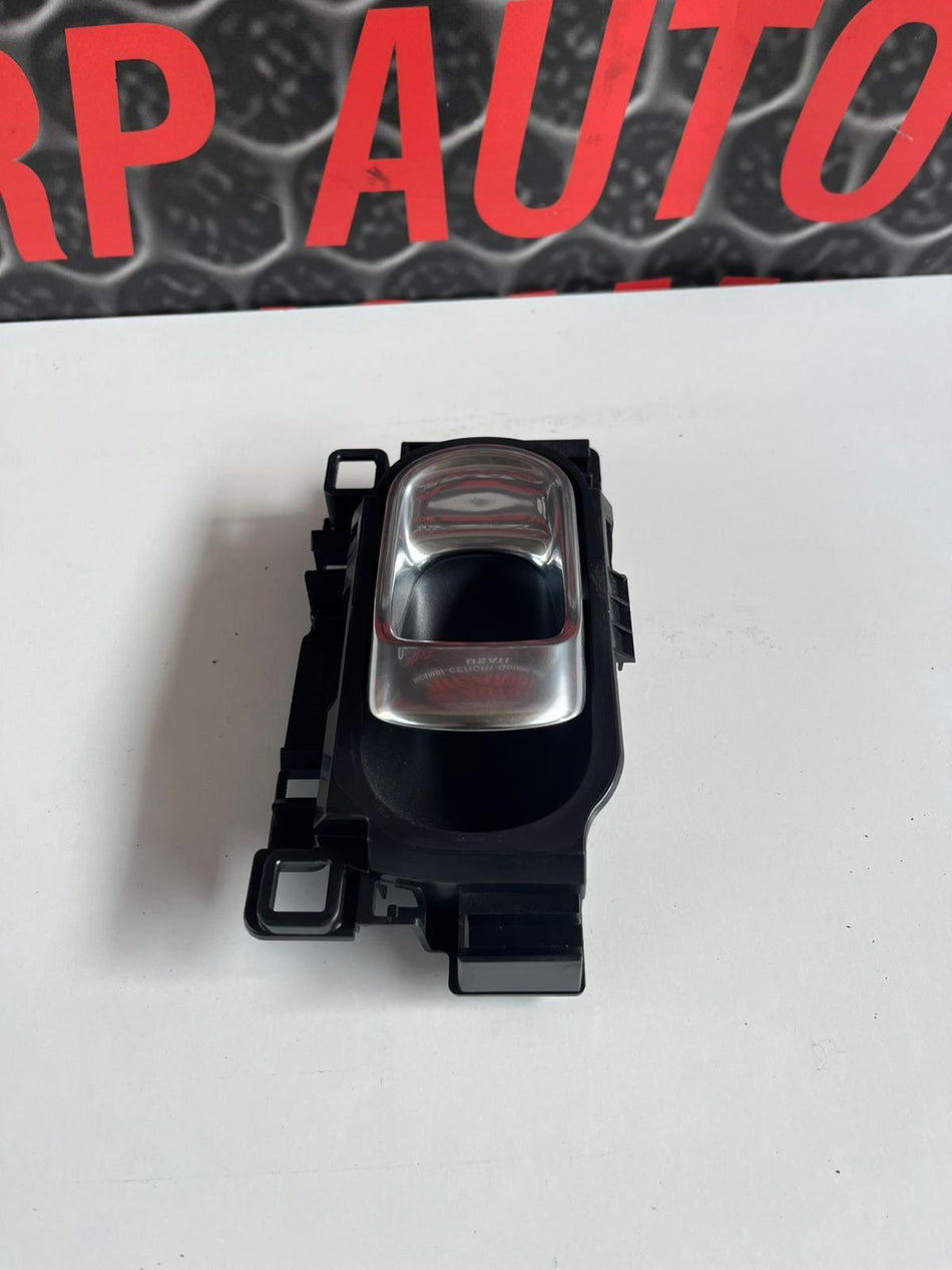 Maniglia interna Posteriore Sinistra CITROEN C3 Serie (16>)